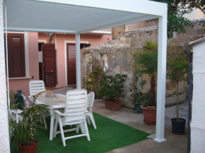 Casa indipendente con ampia veranda Portopalo Di Capo Passero